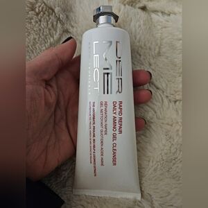 Dermelect Amino Acid Cleanser - White
